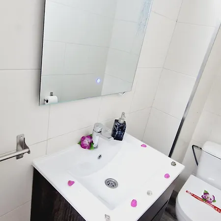 203 Gigantes 2 Bedrooms New 아파트