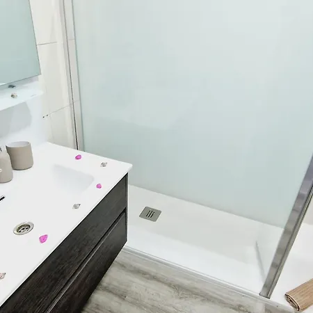 203 Gigantes 2 Bedrooms New *