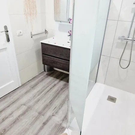 203 Gigantes 2 Bedrooms New Appartement